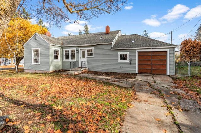 106 E 29th Ave, Spokane, WA 99203