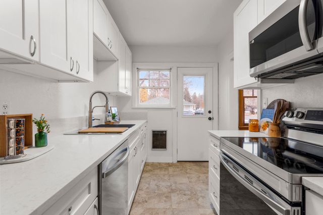 106 E 29th Ave, Spokane, WA 99203