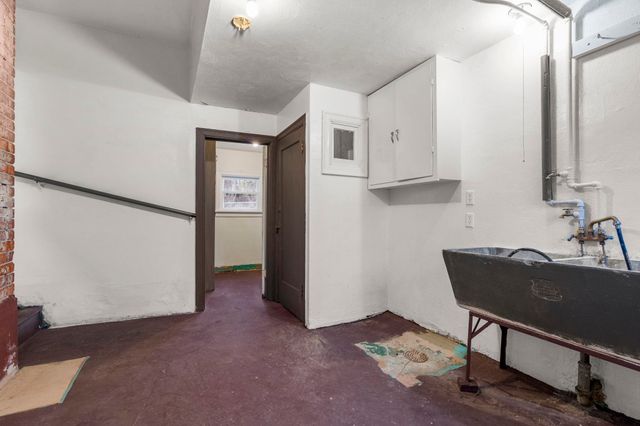 106 E 29th Ave, Spokane, WA 99203