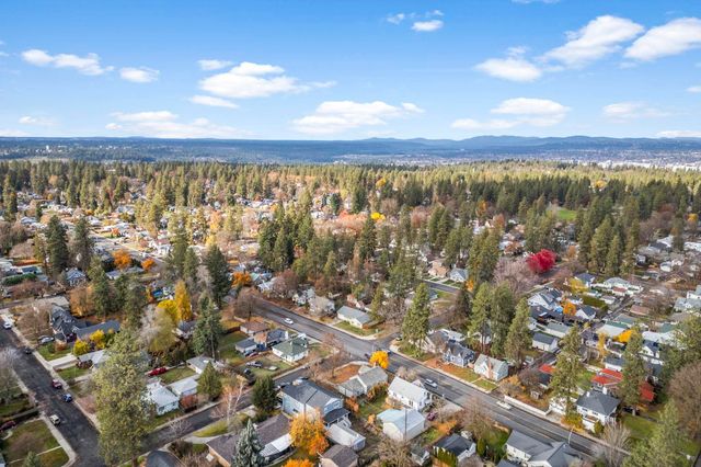 106 E 29th Ave, Spokane, WA 99203