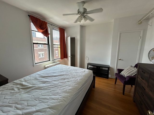 4 Commonwealth Ct 17, Boston, MA 02135