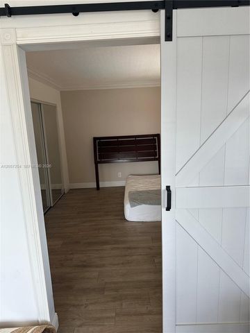 3048 E Sunrise Lakes Drive 421, Sunrise, FL 33322