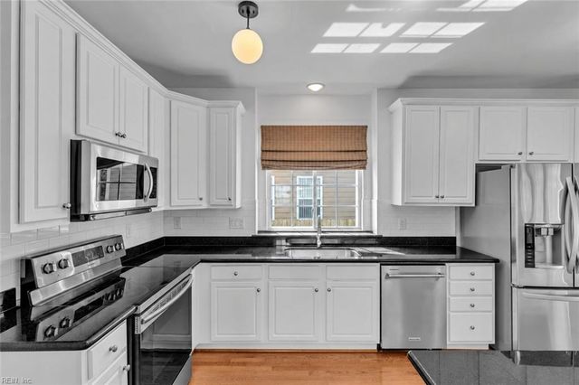 949 Oakland AVE, Virginia Beach, VA 23454