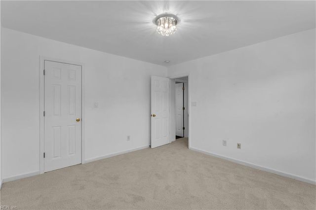 949 Oakland AVE, Virginia Beach, VA 23454