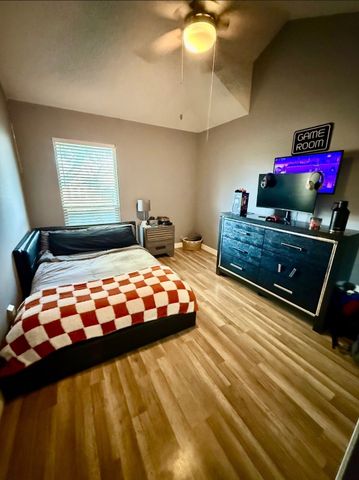 3 Holden Circle, The Colony, TX 75056