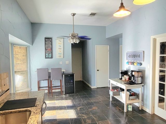 3 Holden Circle, The Colony, TX 75056