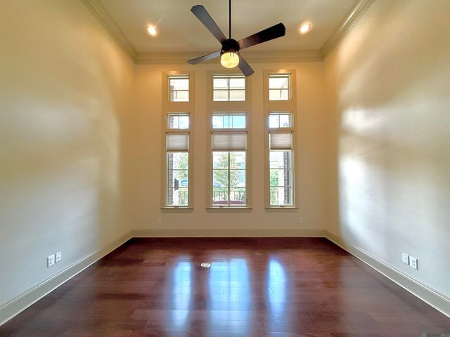 7037 Etage Ct, Baton Rouge, LA 70806