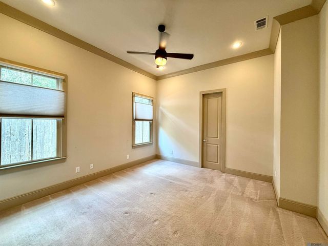 7037 Etage Ct, Baton Rouge, LA 70806