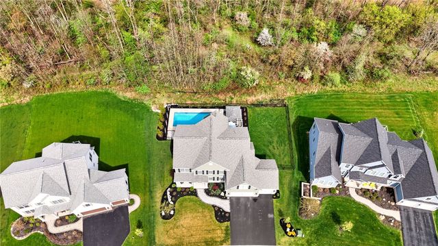 7162 Piper Meadow Drive, Victor, NY 14564