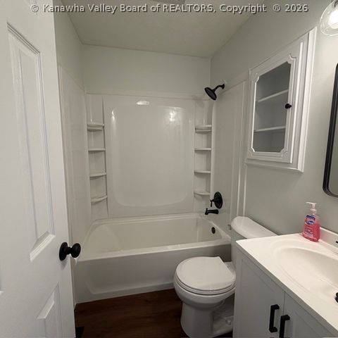 105 Brookhaven Circle, Nitro, WV 25143