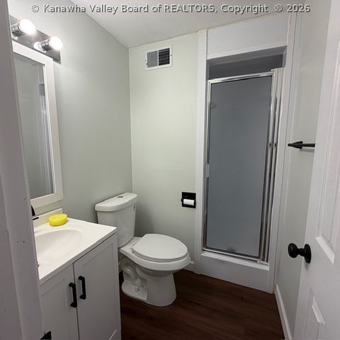 105 Brookhaven Circle, Nitro, WV 25143