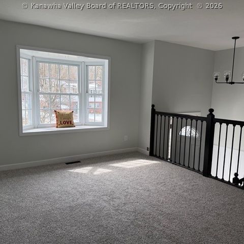 105 Brookhaven Circle, Nitro, WV 25143