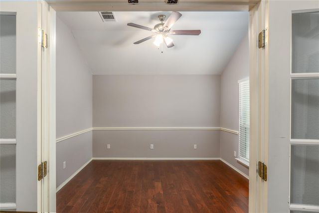 116 Amberwood CT, Kyle, TX 78640