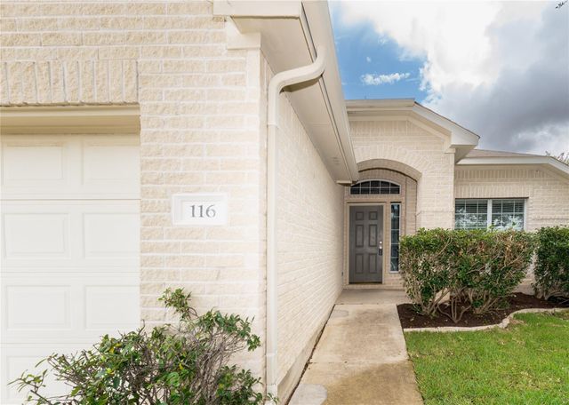 116 Amberwood CT, Kyle, TX 78640