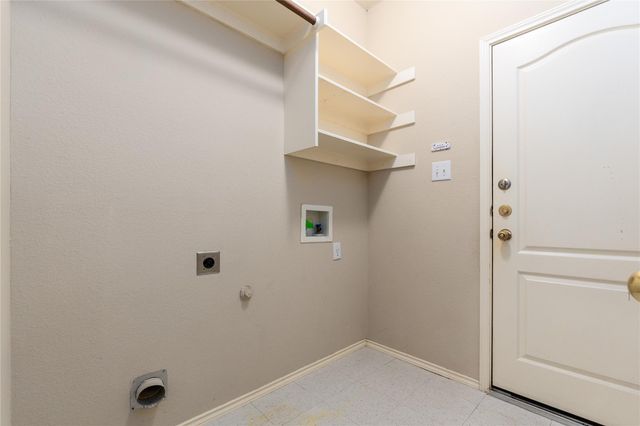 116 Amberwood CT, Kyle, TX 78640