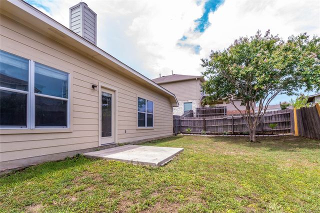 116 Amberwood CT, Kyle, TX 78640