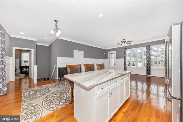 210 AYLESBURY LN, Martinsburg, WV 25403