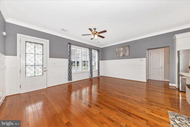 210 AYLESBURY LN, Martinsburg, WV 25403