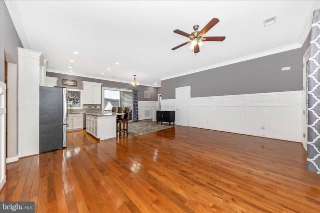 210 AYLESBURY LN, Martinsburg, WV 25403