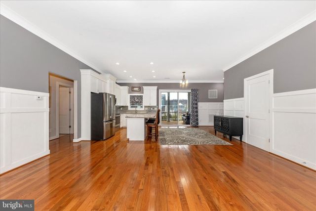 210 AYLESBURY LN, Martinsburg, WV 25403