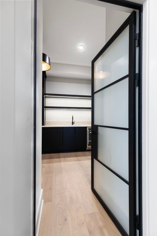 1122A Biltmore Dr, Nashville, TN 37204