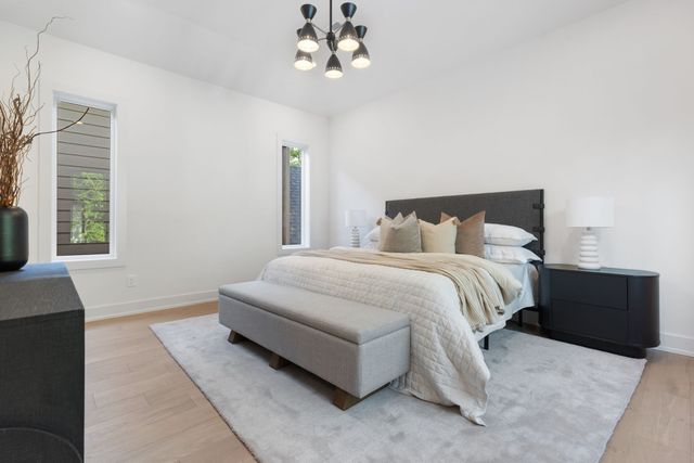 1122A Biltmore Dr, Nashville, TN 37204