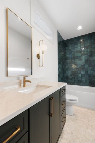 1122A Biltmore Dr, Nashville, TN 37204