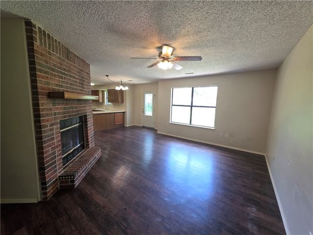 2703 W Beech Street, Rogers, AR 72756