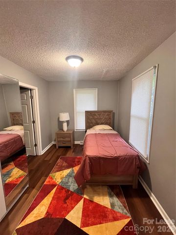 1901 Irma Street, Charlotte, NC 28216