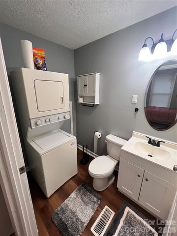 1901 Irma Street, Charlotte, NC 28216
