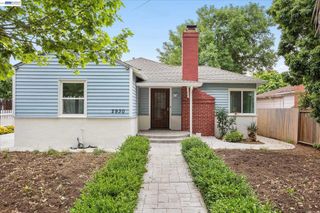 2930 Knoll Dr, Concord, CA 94520