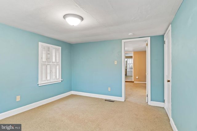 229 W SIMPSON ST, Mechanicsburg, PA 17055