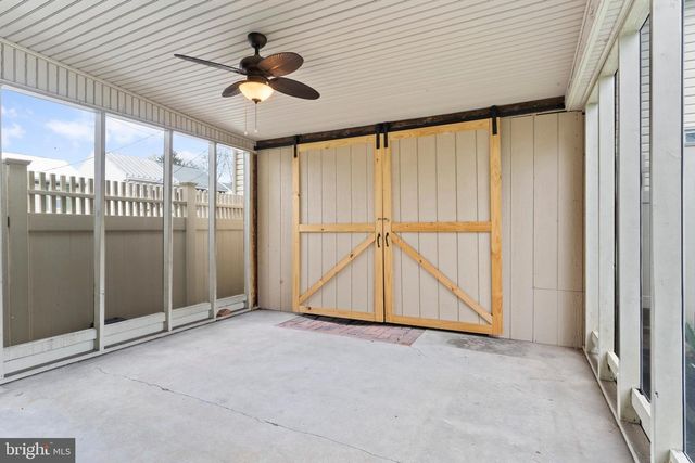 229 W SIMPSON ST, Mechanicsburg, PA 17055