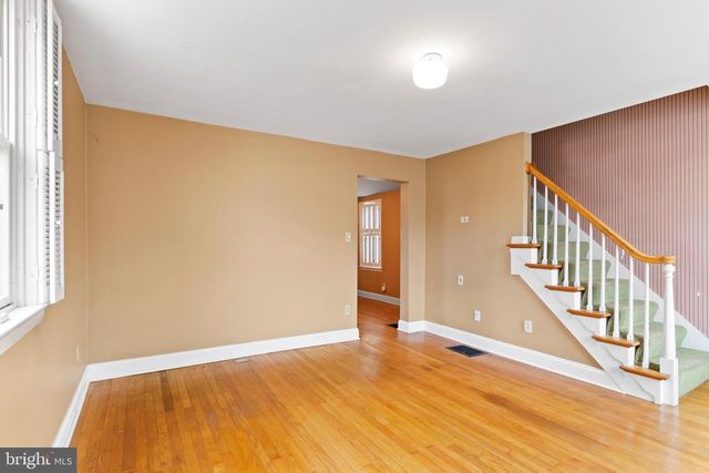 229 W SIMPSON ST, Mechanicsburg, PA 17055