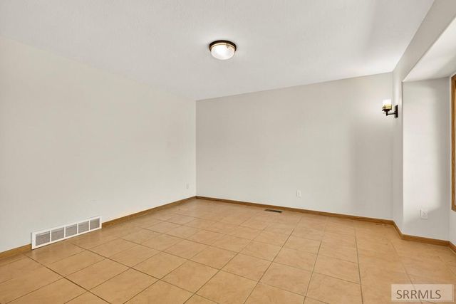 6626 S 12th W, Idaho Falls, ID 83402