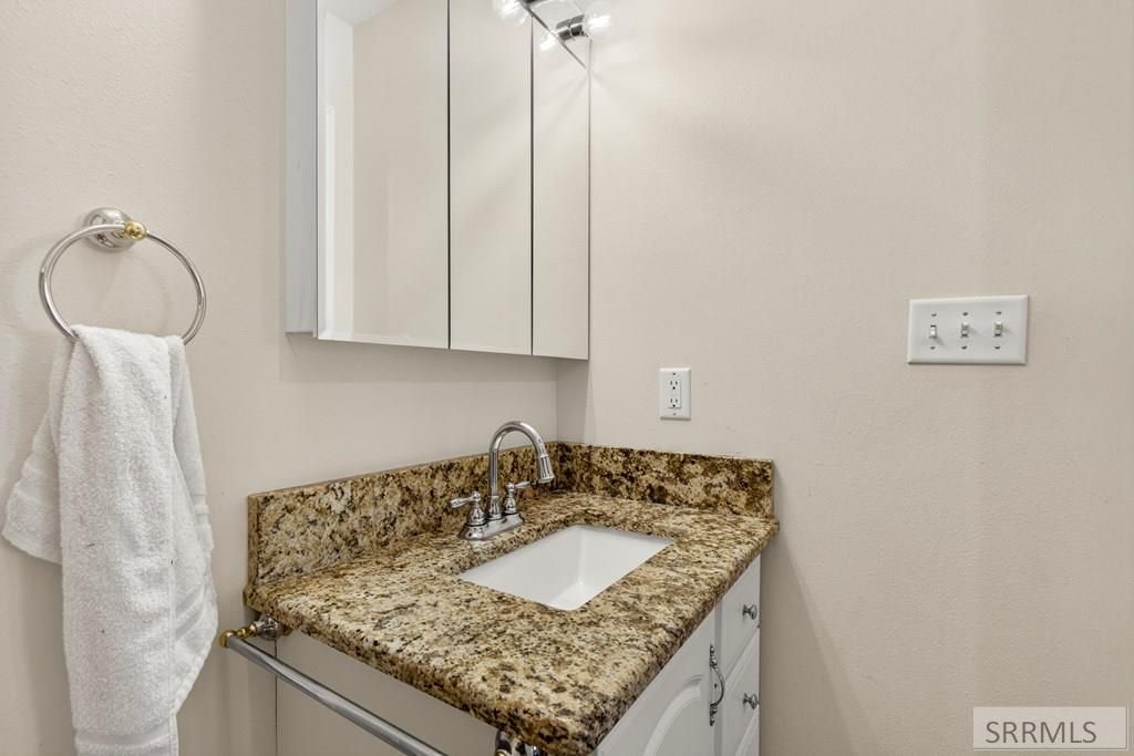 Image 20 of property listing at 6626 S 12th W, Idaho Falls, ID 83402