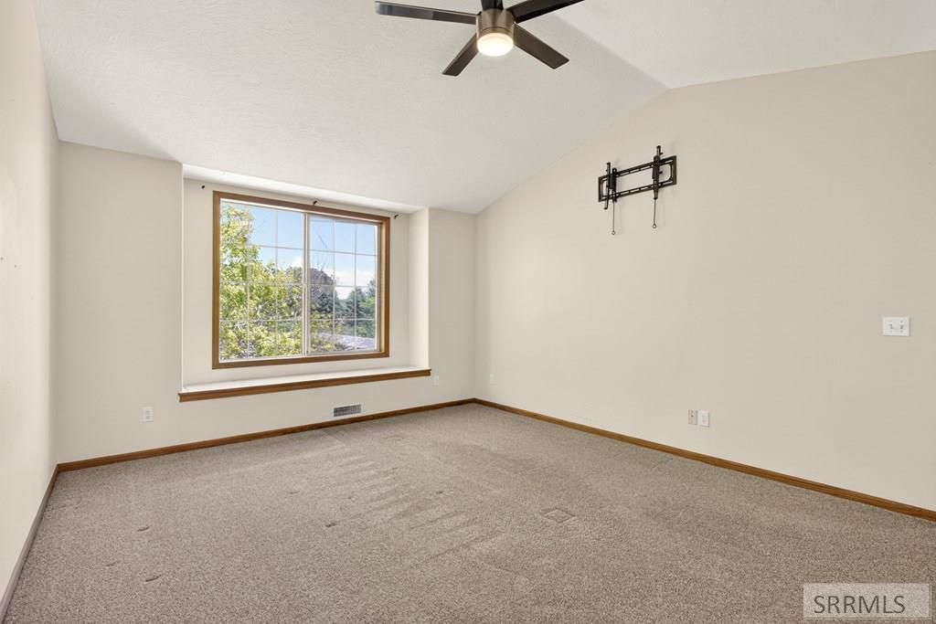 Image 24 of property listing at 6626 S 12th W, Idaho Falls, ID 83402