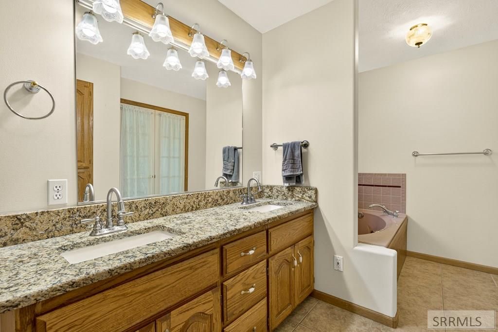 Image 27 of property listing at 6626 S 12th W, Idaho Falls, ID 83402