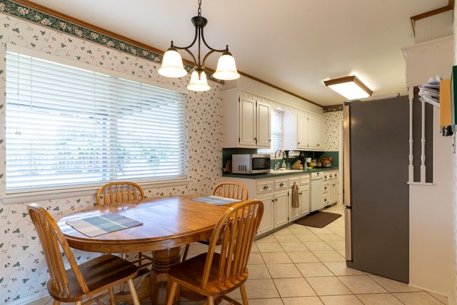 4925 S Maplewood Avenue, Tulsa, OK 74135