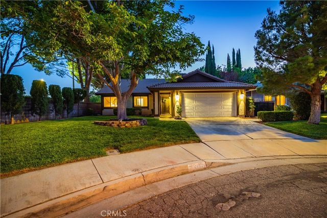 44001 Ruthron Avenue, Lancaster, CA 93536