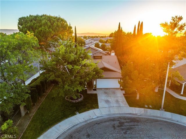 44001 Ruthron Avenue, Lancaster, CA 93536