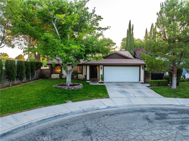 44001 Ruthron Avenue, Lancaster, CA 93536