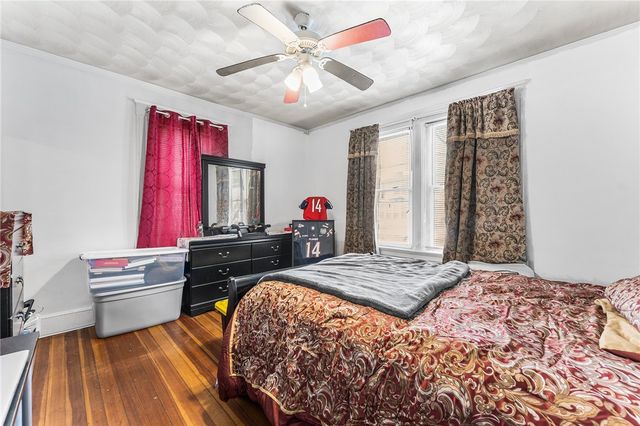489 Benefit Street, Pawtucket, RI 02861