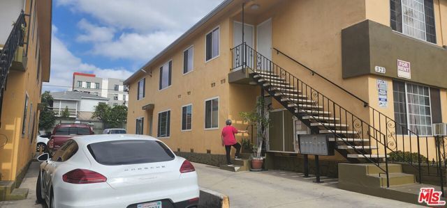 323 N Virgil Avenue 2, Los Angeles, CA 90004