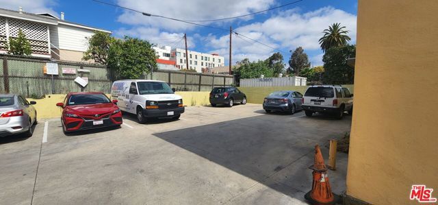 323 N Virgil Avenue 2, Los Angeles, CA 90004