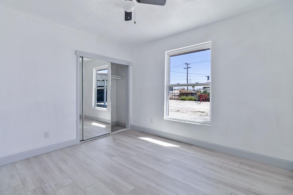 Image 71 of property listing at 815 E 5th Street, Hanford, CA 93230