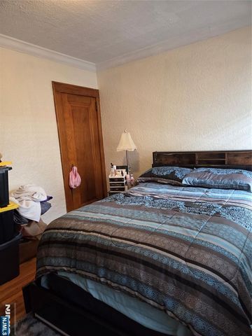 15-28 Parmelee Avenue 2, Fair Lawn, NJ 07410