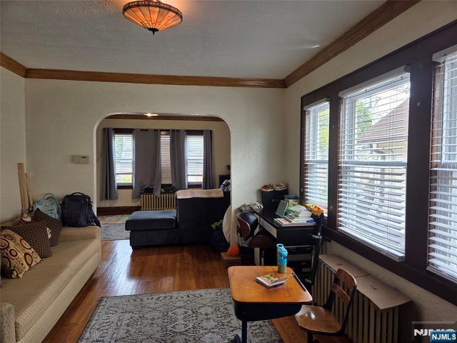 15-28 Parmelee Avenue 2, Fair Lawn, NJ 07410