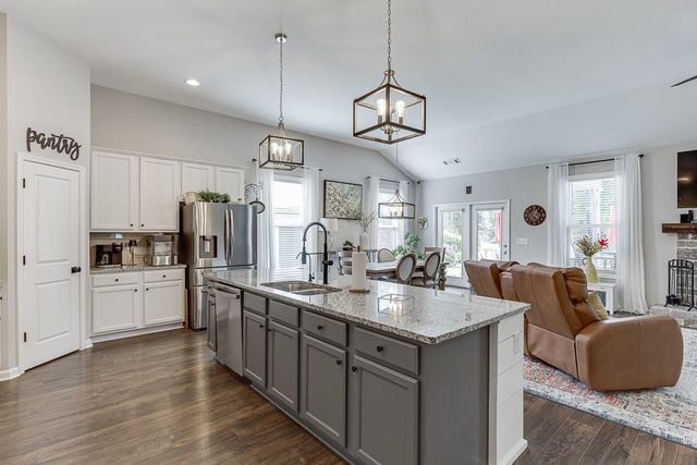 70 Frost Cove, Hoschton, GA 30548