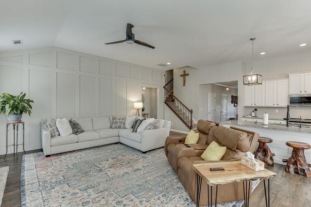 70 Frost Cove, Hoschton, GA 30548